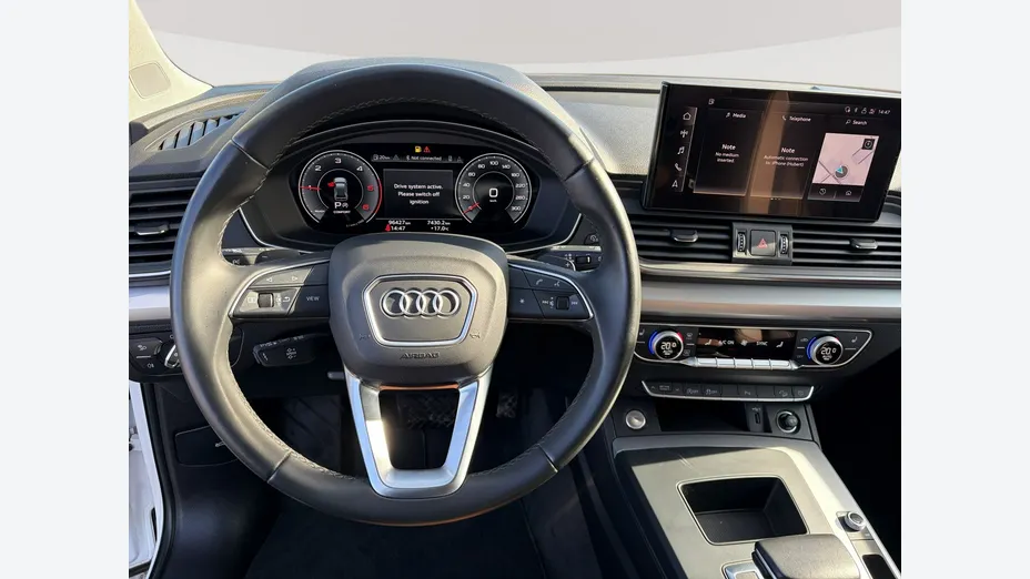AUDI Q5 -