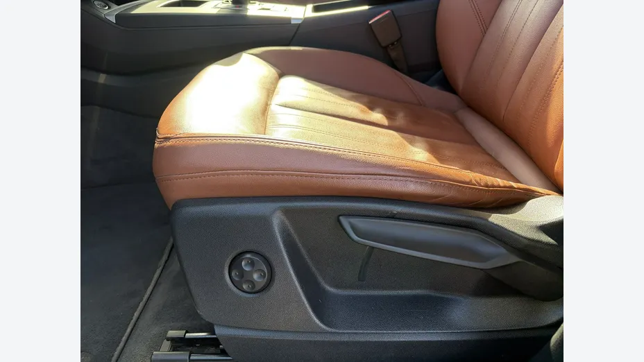 AUDI Q5 -