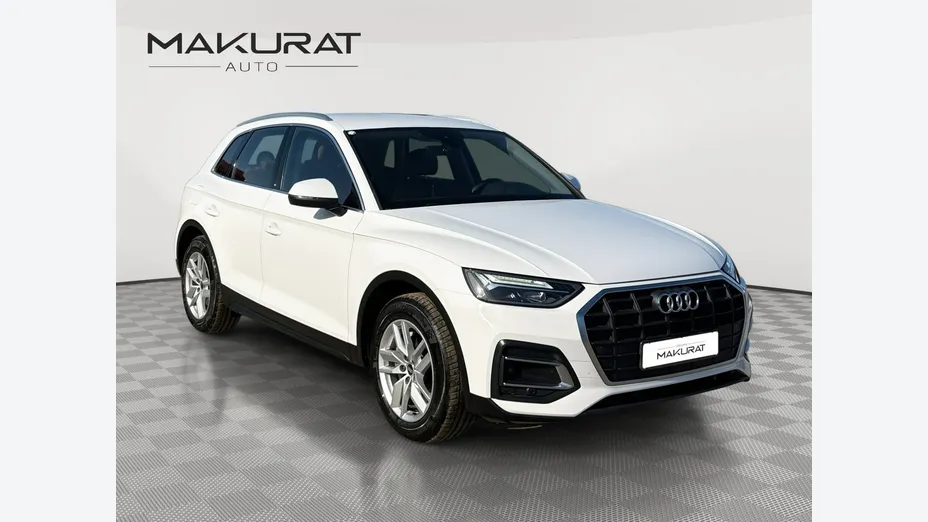 AUDI Q5 -