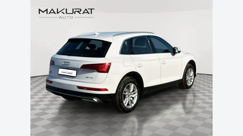 AUDI Q5 -