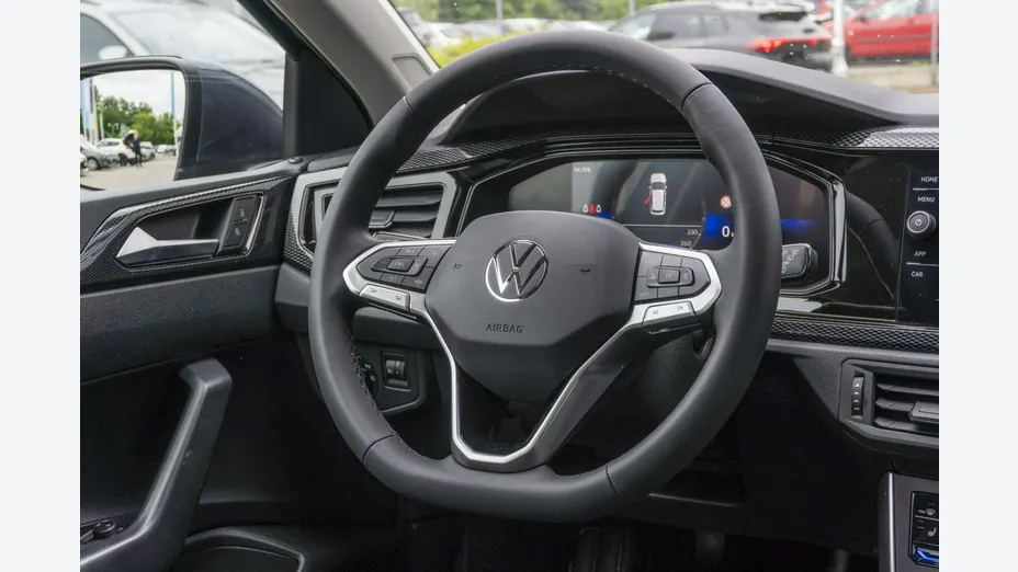 VOLKSWAGEN Taigo -