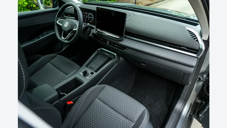 VOLKSWAGEN T-ROC -