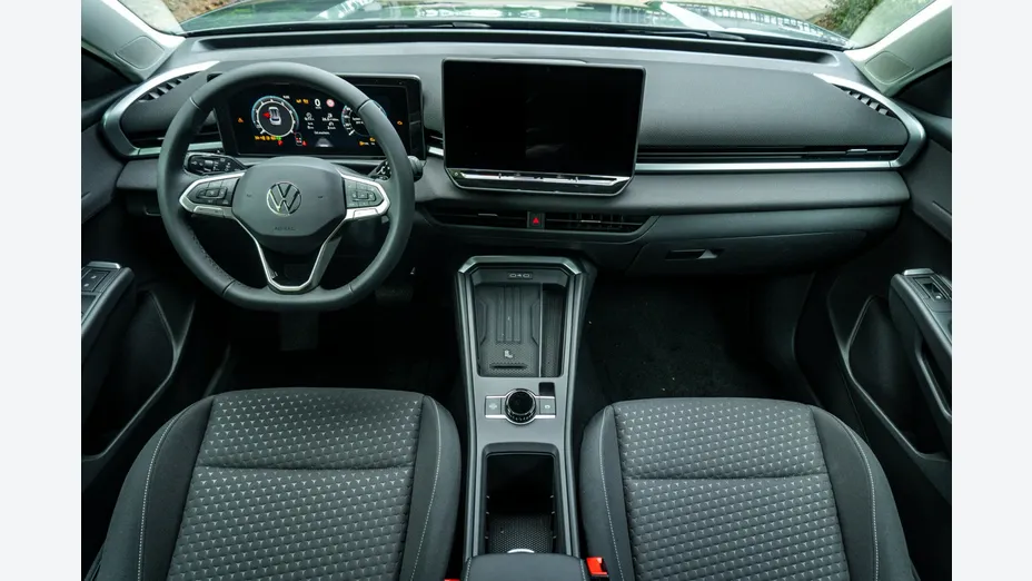 VOLKSWAGEN T-ROC -