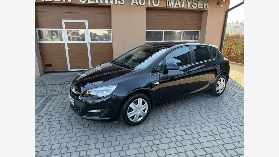 OPEL Astra -