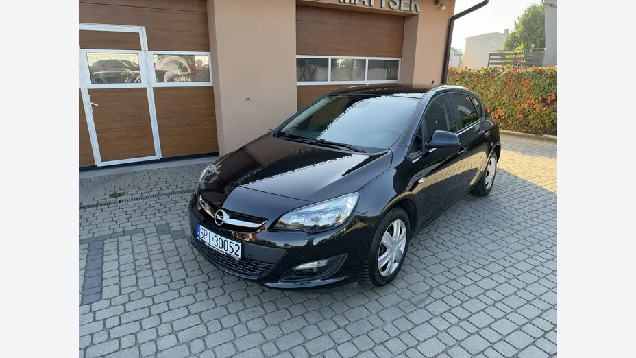 OPEL Astra -