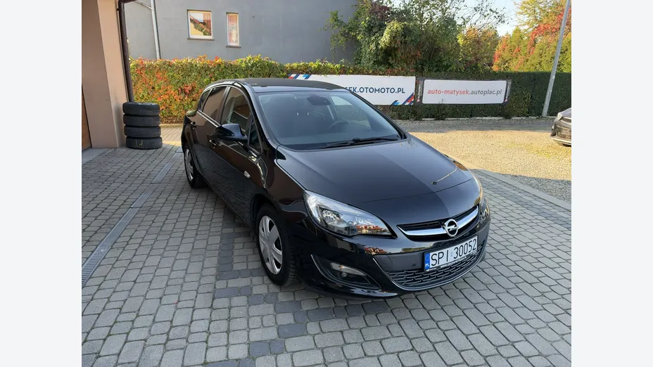 OPEL Astra -
