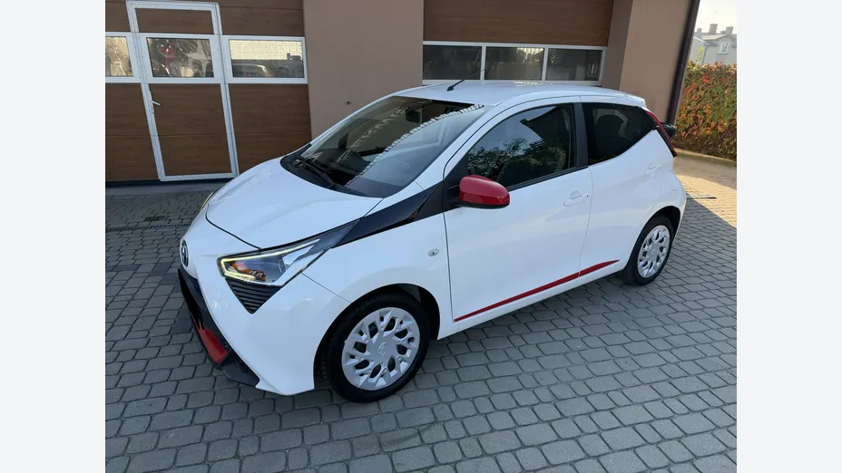 TOYOTA Aygo -