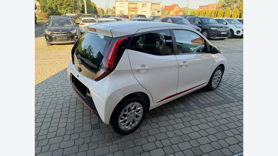 TOYOTA Aygo -