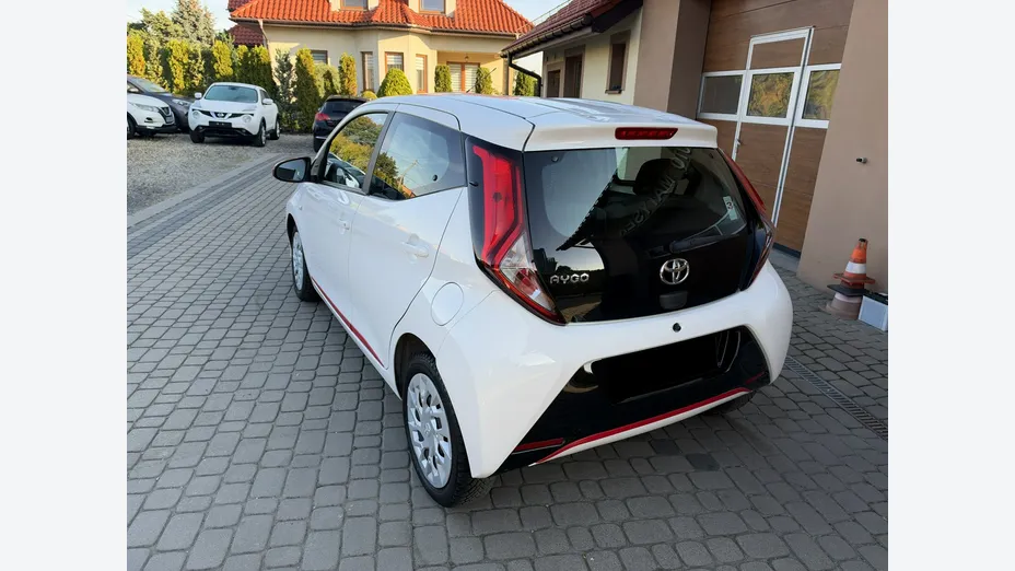 TOYOTA Aygo -
