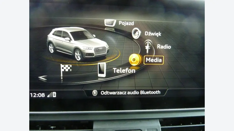 AUDI Q5 -