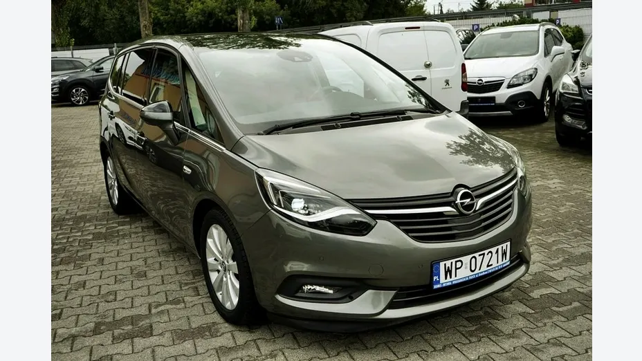 OPEL Zafira -