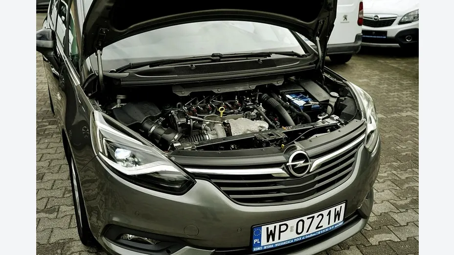 OPEL Zafira -