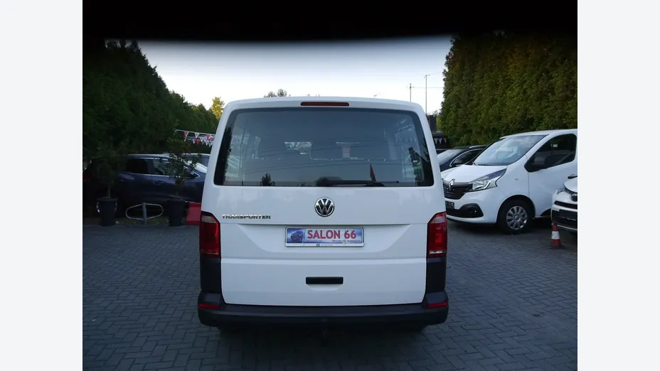 VOLKSWAGEN Transporter -