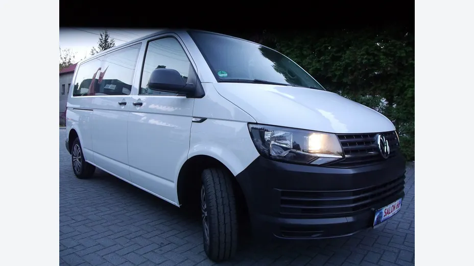 VOLKSWAGEN Transporter -
