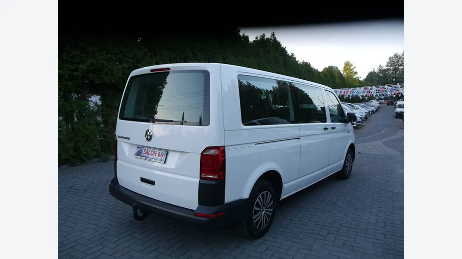 VOLKSWAGEN Transporter -