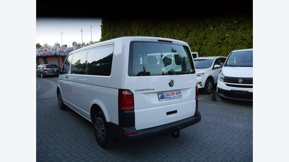 VOLKSWAGEN Transporter -