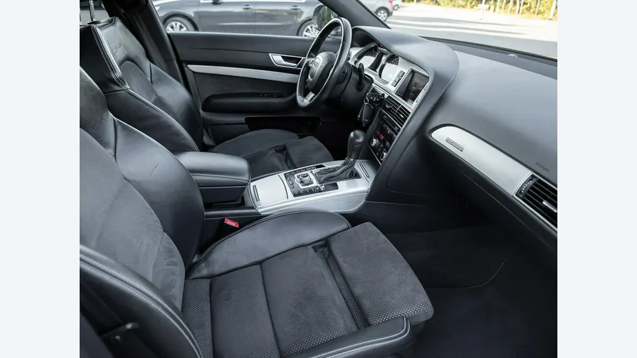 AUDI A6 Avant -