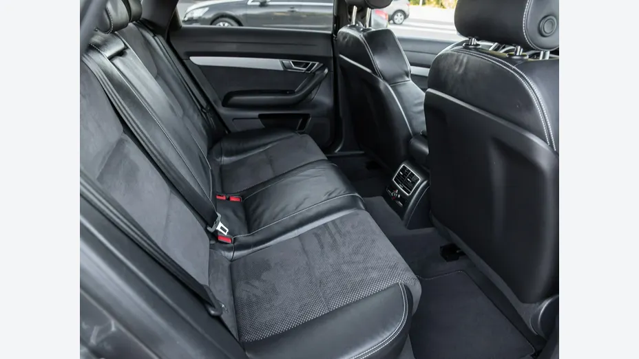 AUDI A6 Avant -