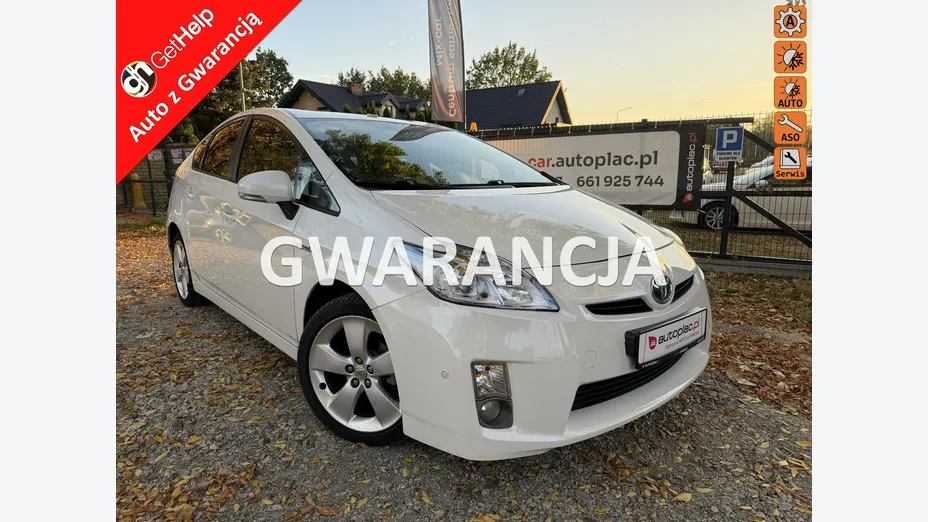 TOYOTA Prius -
