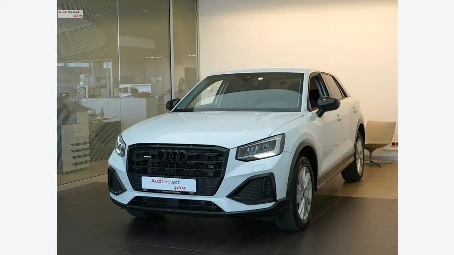 AUDI Q2 -