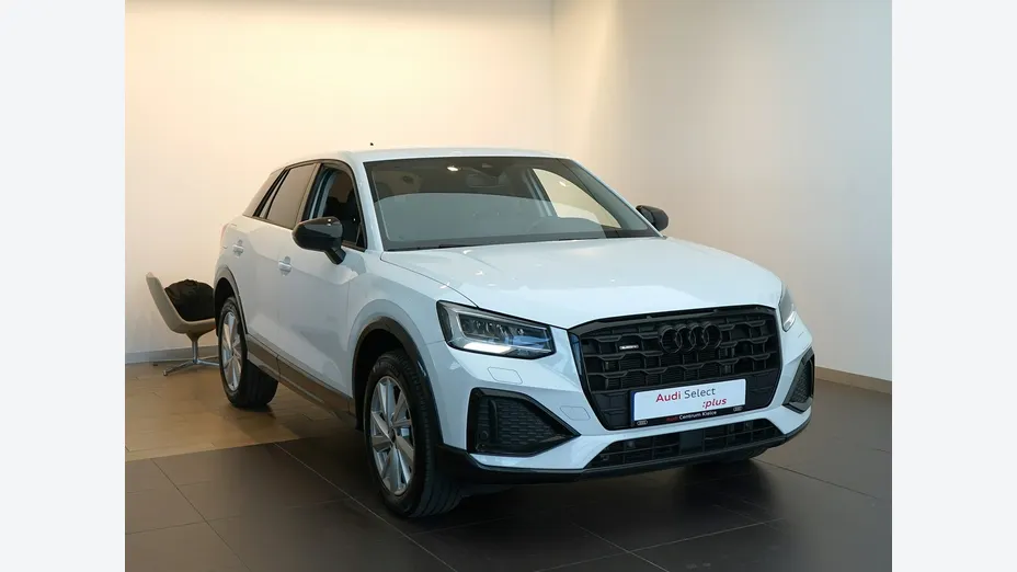 AUDI Q2 -