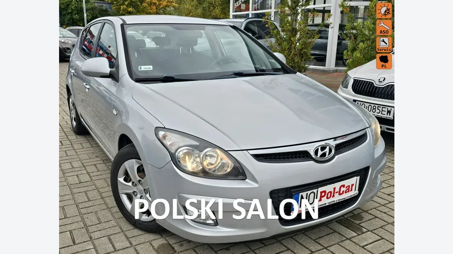 HYUNDAI i30 -