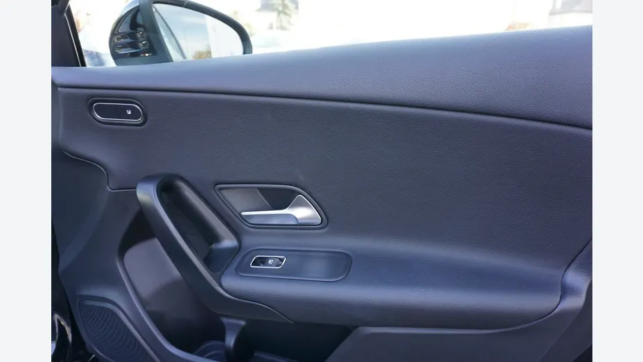 MERCEDES-BENZ A Klasa -
