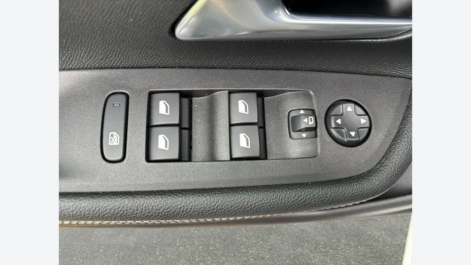 OPEL Mokka -