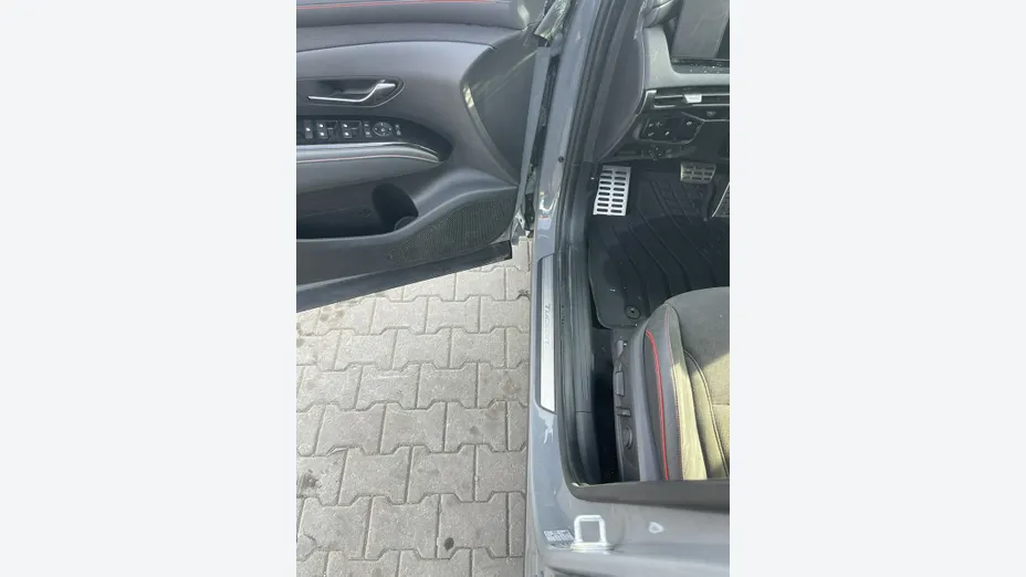 HYUNDAI Tucson -