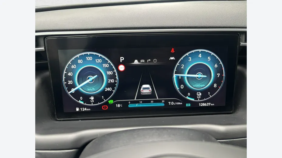 HYUNDAI Tucson -
