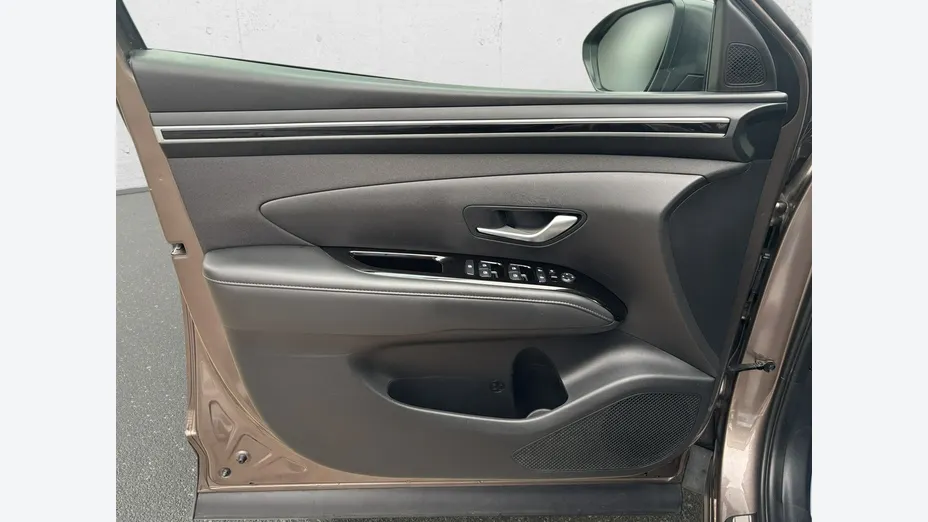HYUNDAI Tucson -