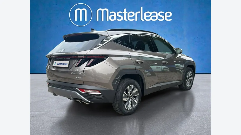 HYUNDAI Tucson -
