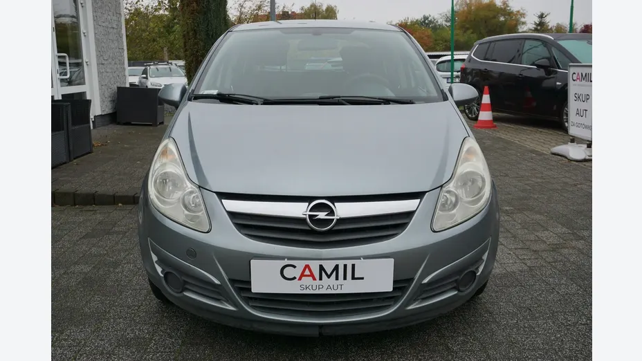 OPEL Corsa -