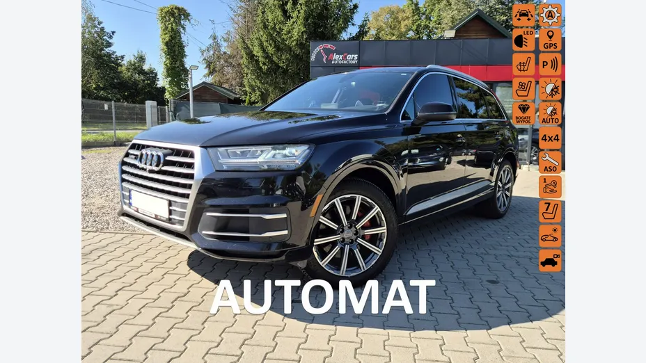 AUDI Q7 -