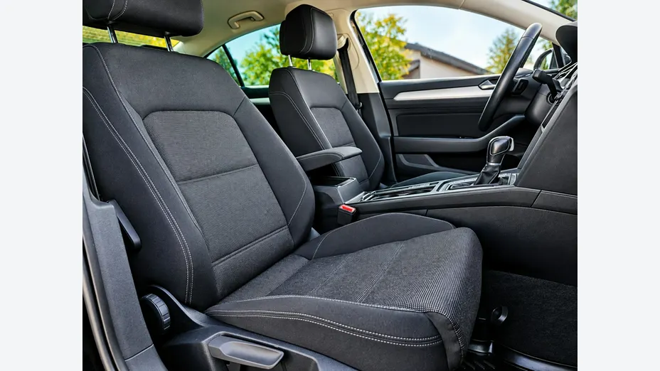 VOLKSWAGEN Passat -
