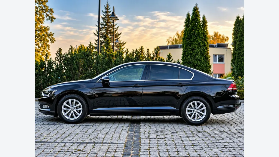 VOLKSWAGEN Passat -