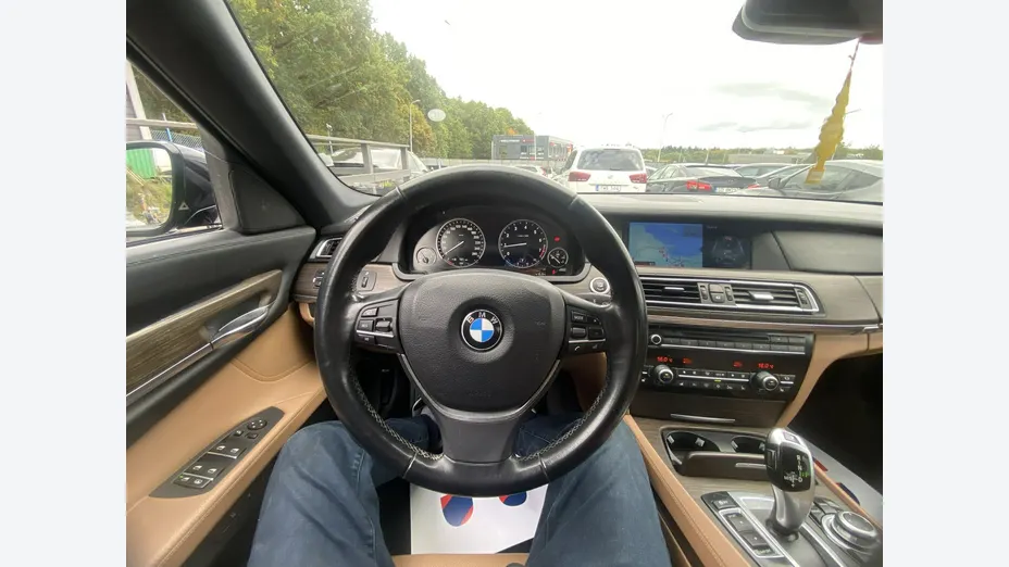 BMW Seria 7 -