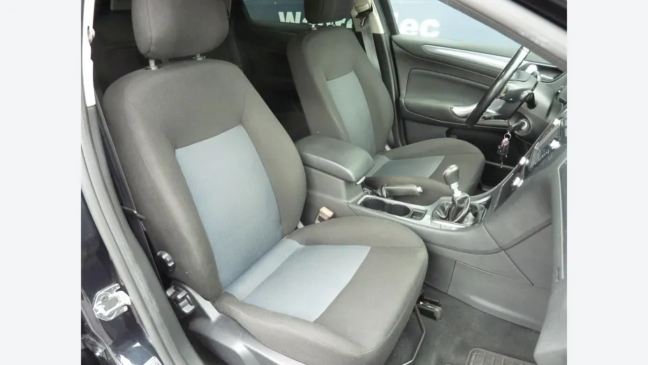 FORD Mondeo -