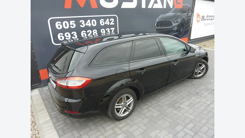 FORD Mondeo -