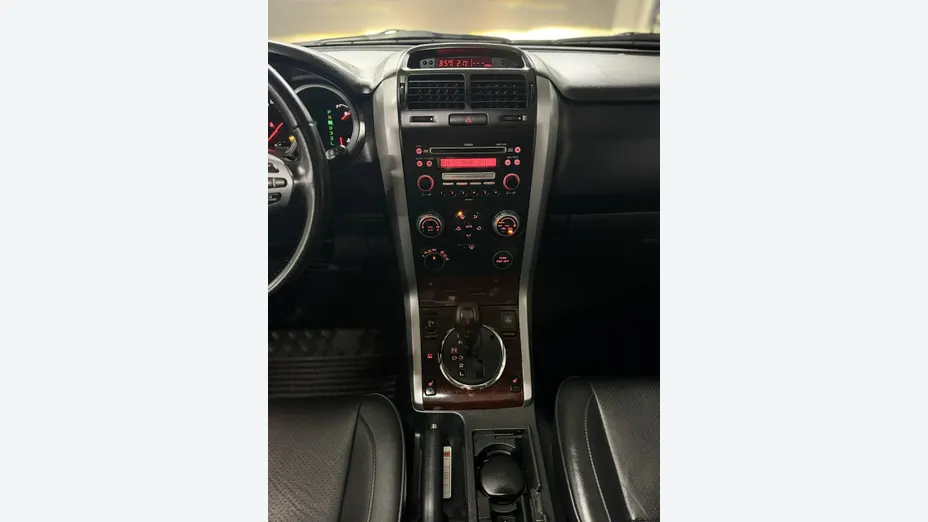 SUZUKI Grand Vitara -
