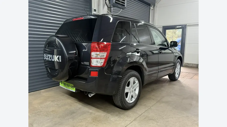 SUZUKI Grand Vitara -