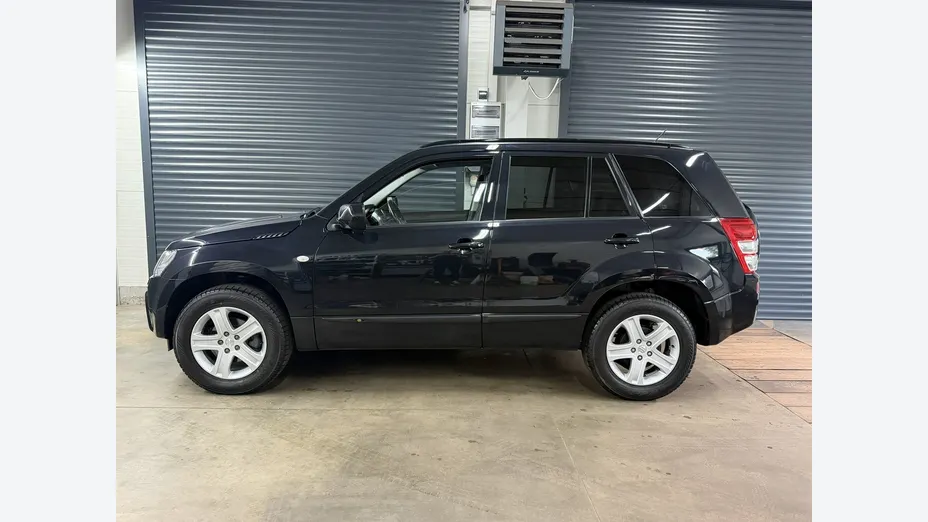 SUZUKI Grand Vitara -