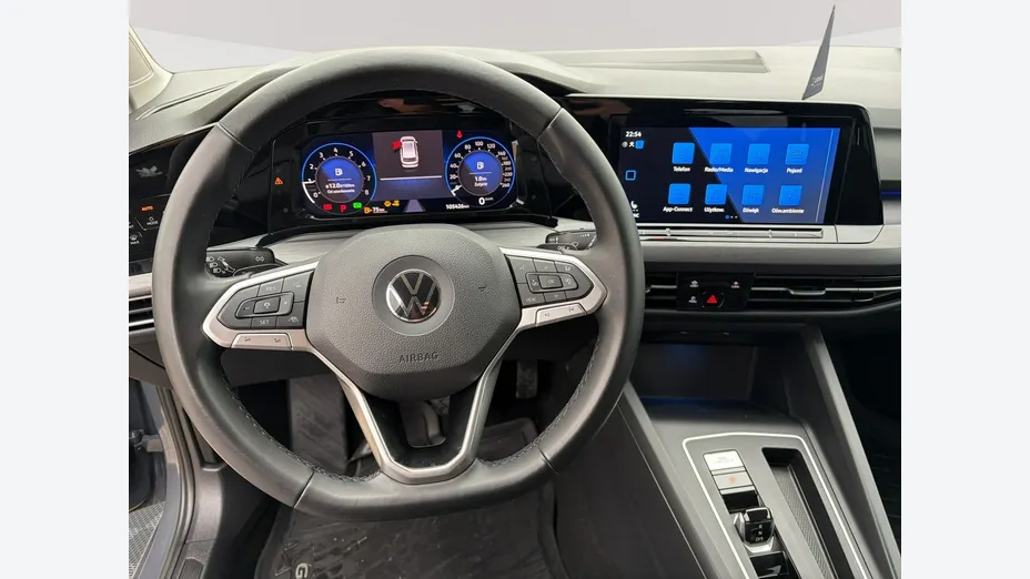 VOLKSWAGEN Golf -