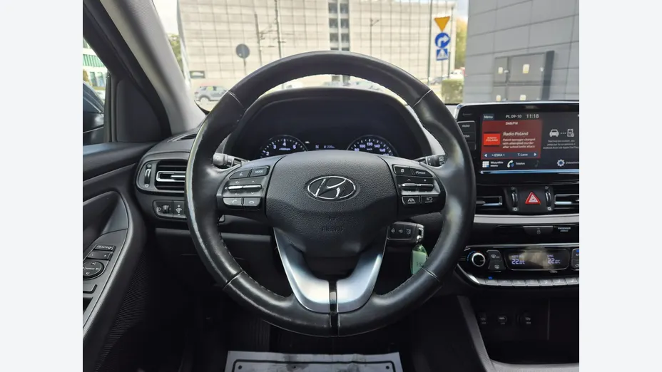 HYUNDAI i30 -