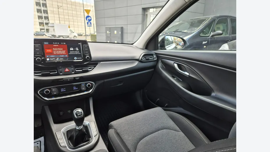 HYUNDAI i30 -