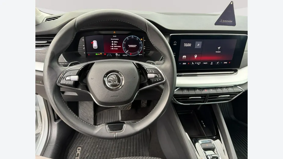 SKODA Octavia -