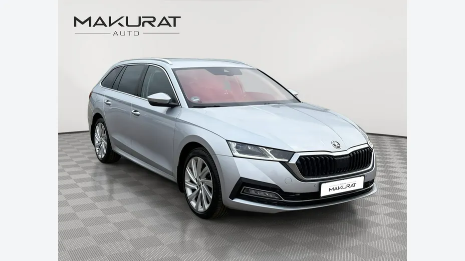 SKODA Octavia -