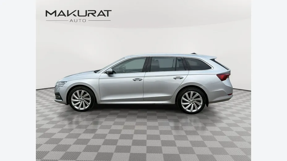 SKODA Octavia -