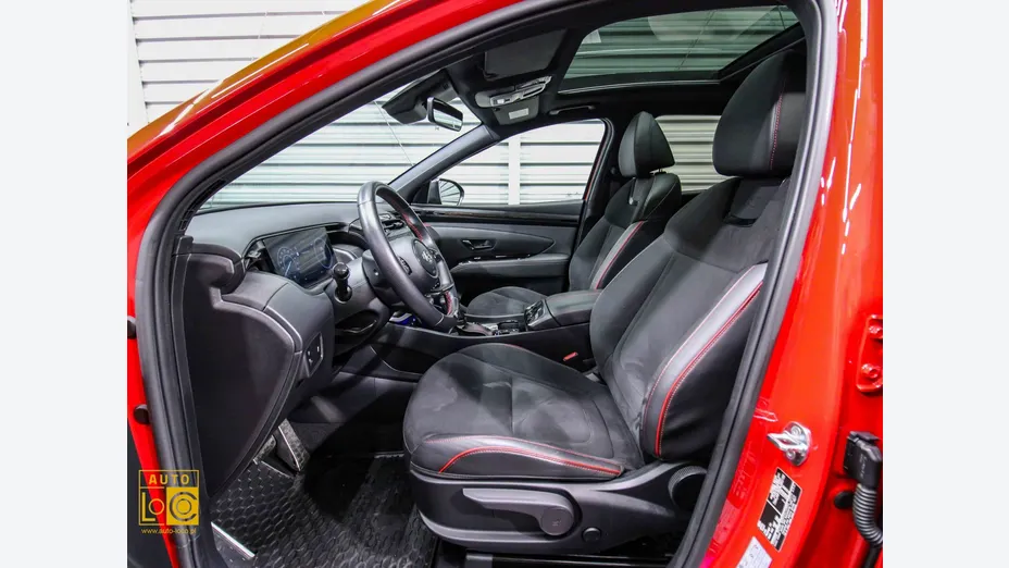HYUNDAI Tucson -