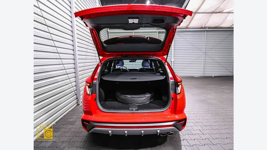 HYUNDAI Tucson -